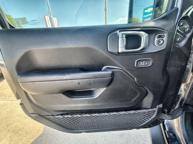 Used 2025 Jeep Wrangler Unlimited Sport AWD/4WD image 21