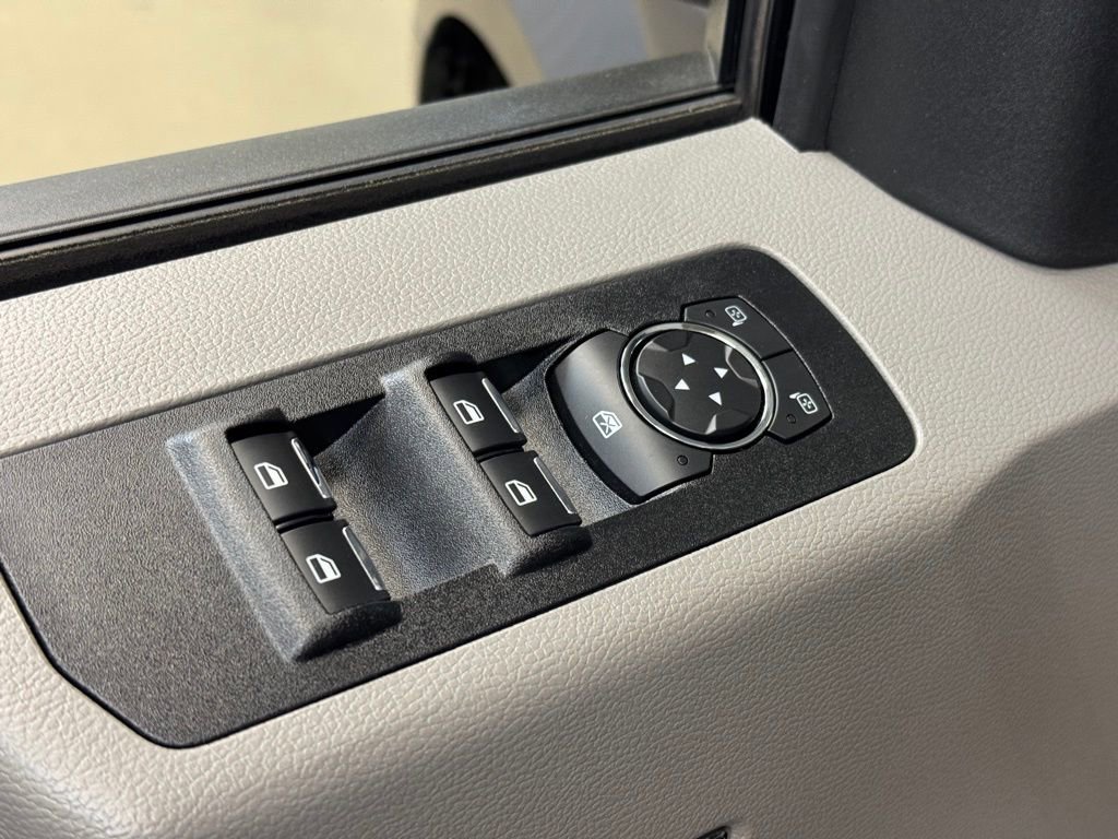 Used 2019 Ford F150 XLT w/ Equipment Group 302A Luxury image 10