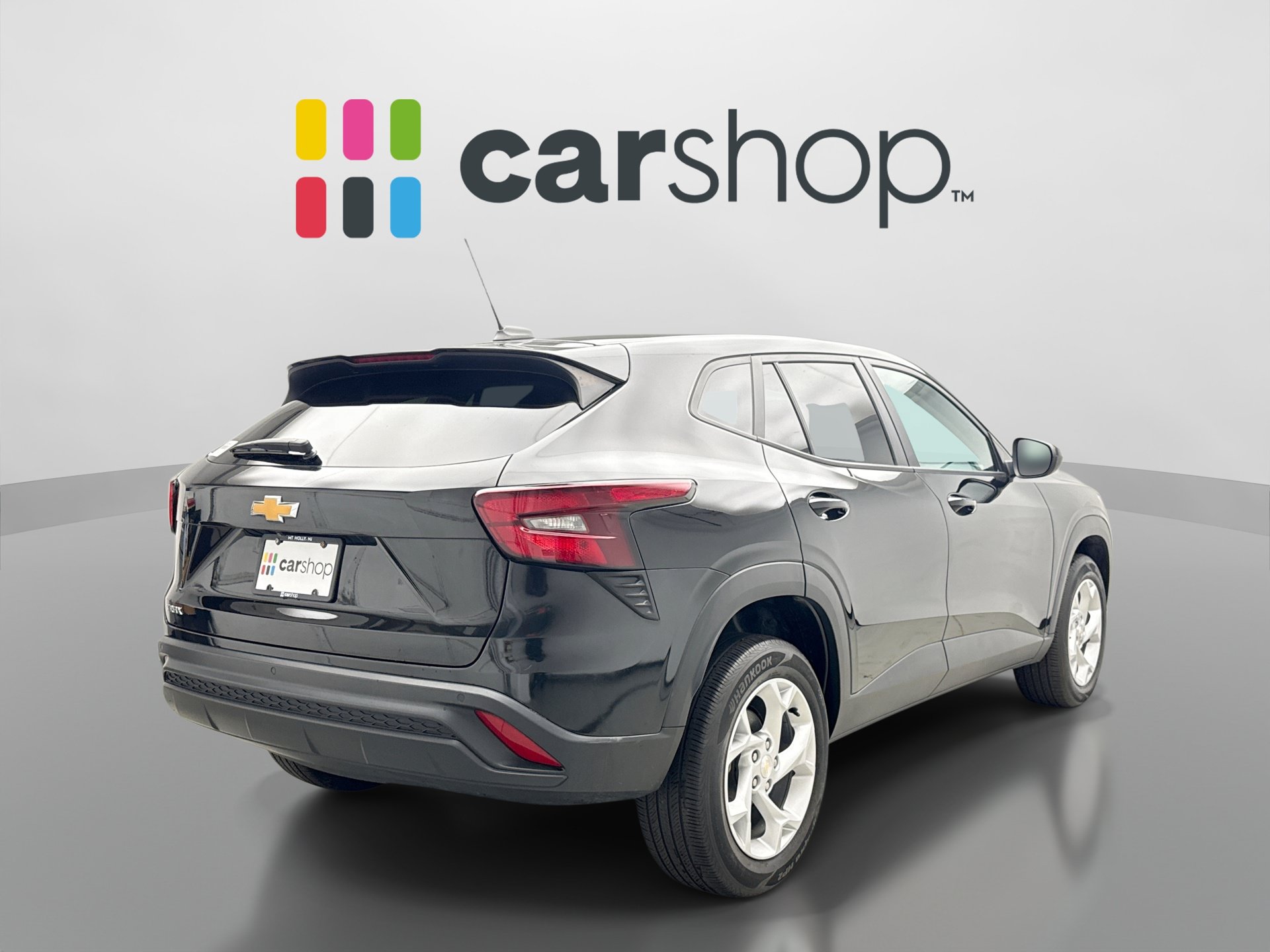Used 2024 Chevrolet Trax LS w/ LS Convenience Package FWD image 5
