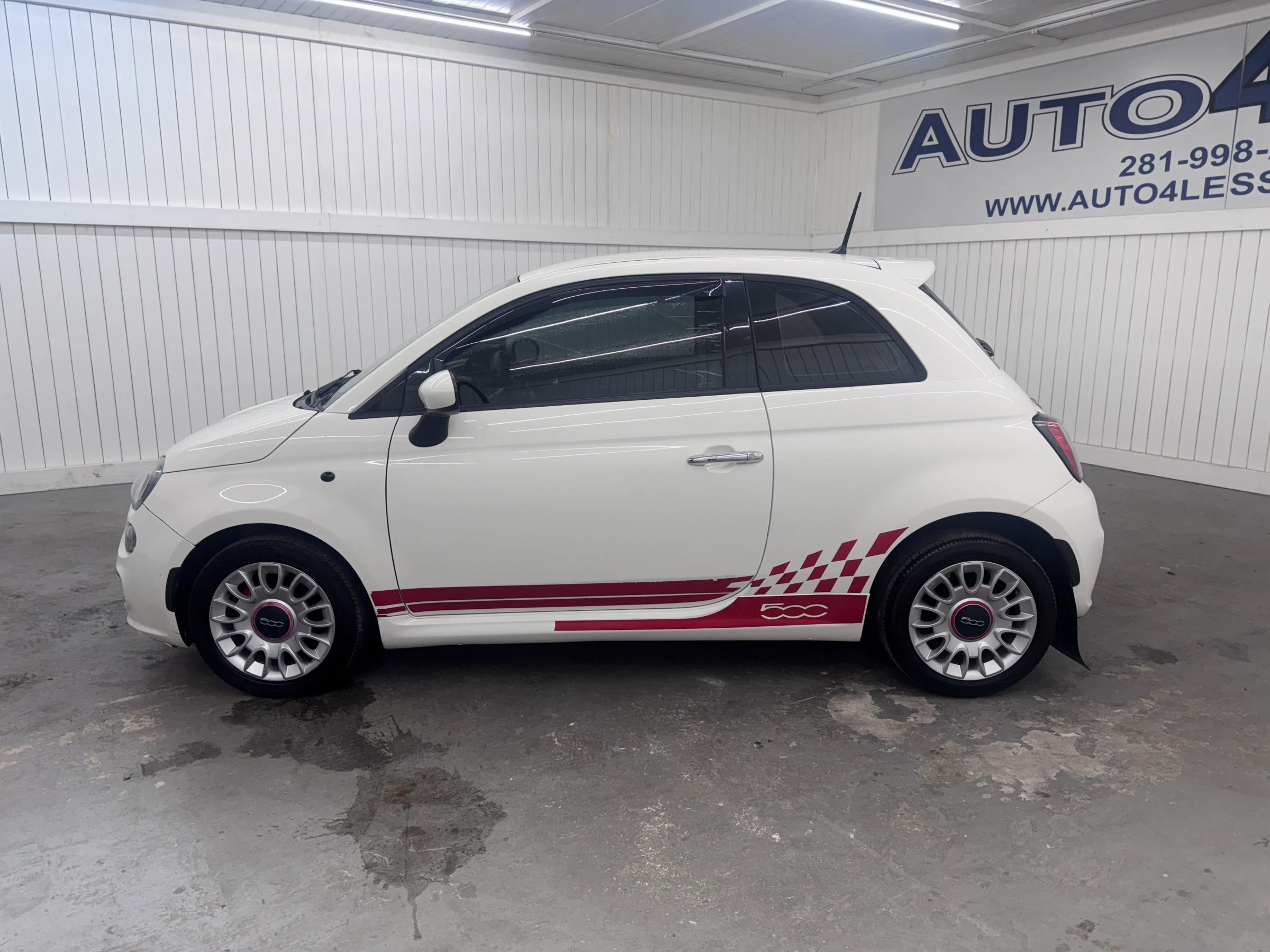 Used 2015 FIAT 500 Sport w/ Sport Appearance Group image 8
