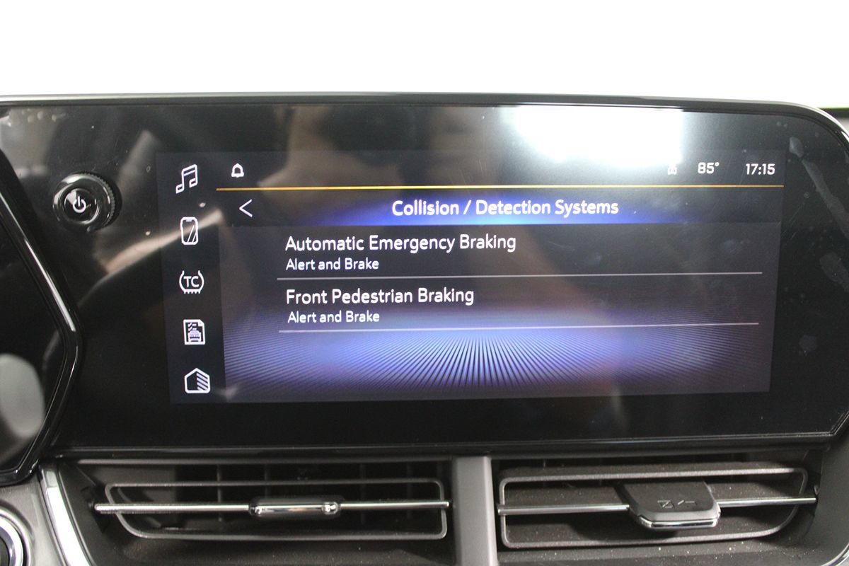 Used 2026 Chevrolet Trax ACTIV FWD image 25