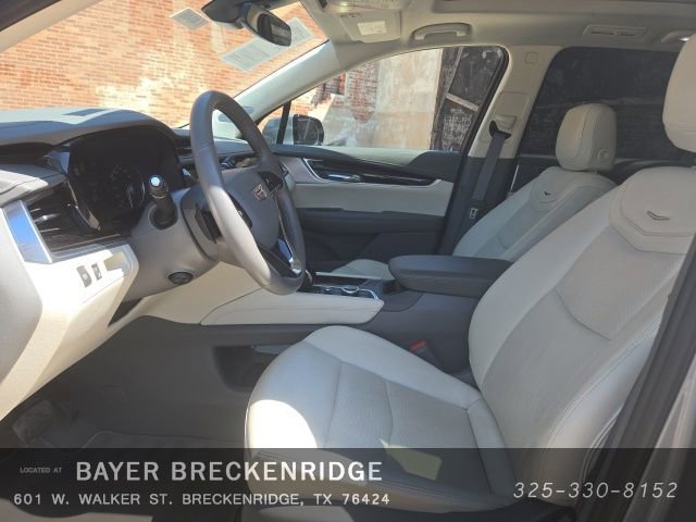 Certified 2025 Cadillac XT6 Premium Luxury image 7