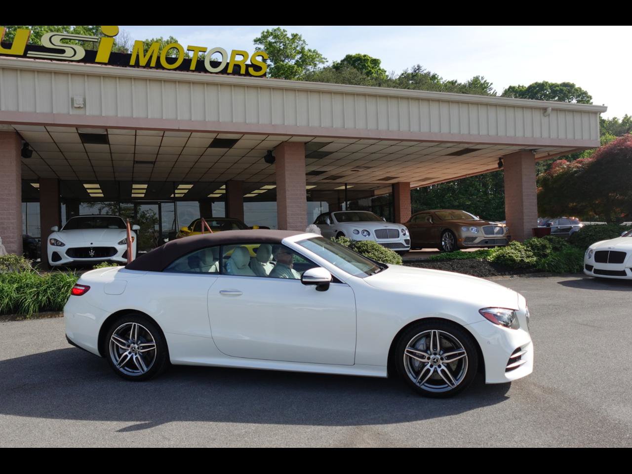 Used 2020 Mercedes-Benz E 450 4MATIC Cabriolet w/ AMG Line image 1