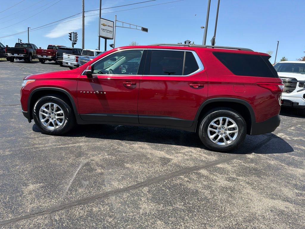 Used 2020 Chevrolet Traverse LT w/ Driver Confidence II Package AWD/4WD image 8