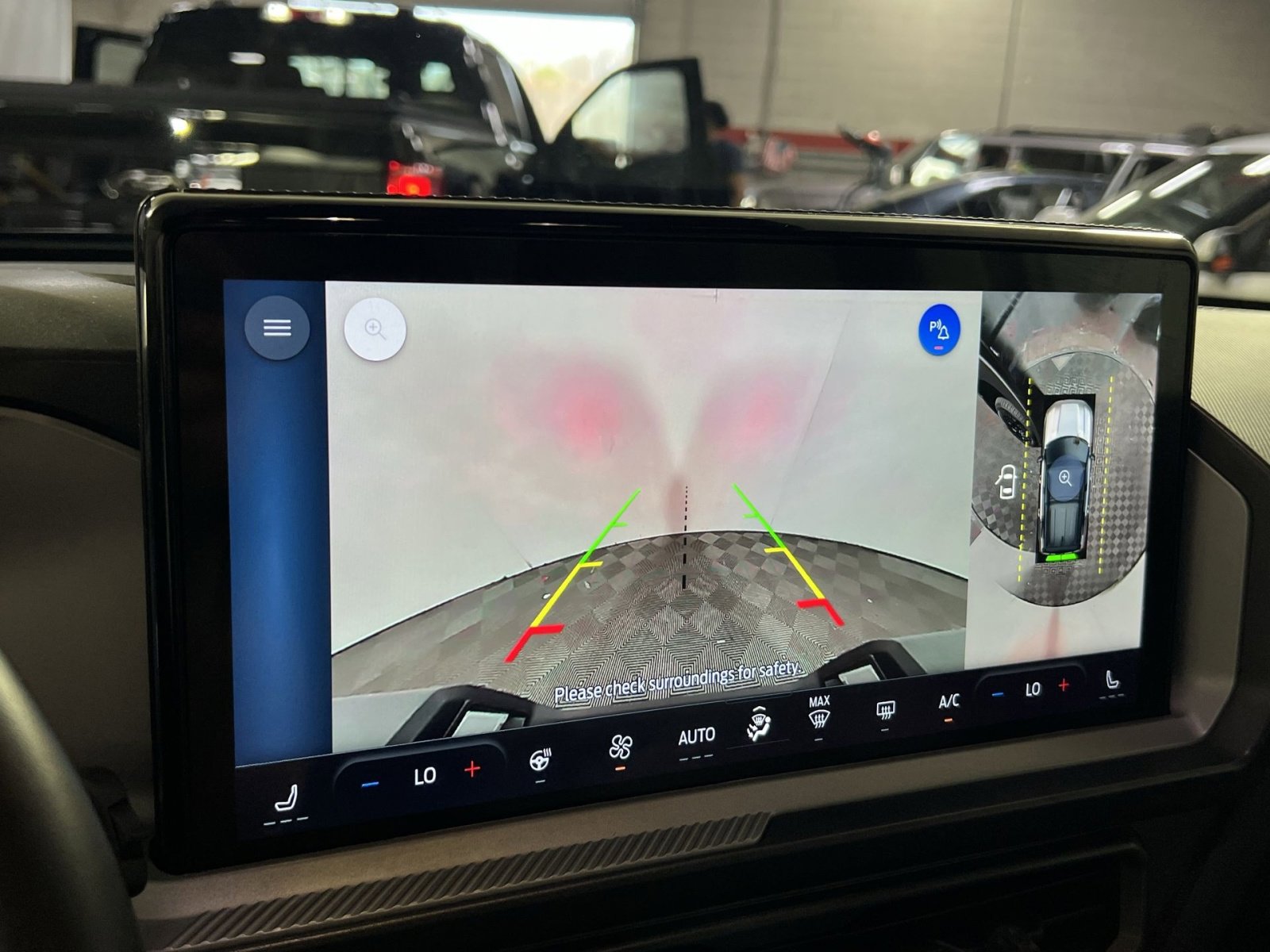 Used 2025 Ford Bronco Sport Badlands image 19