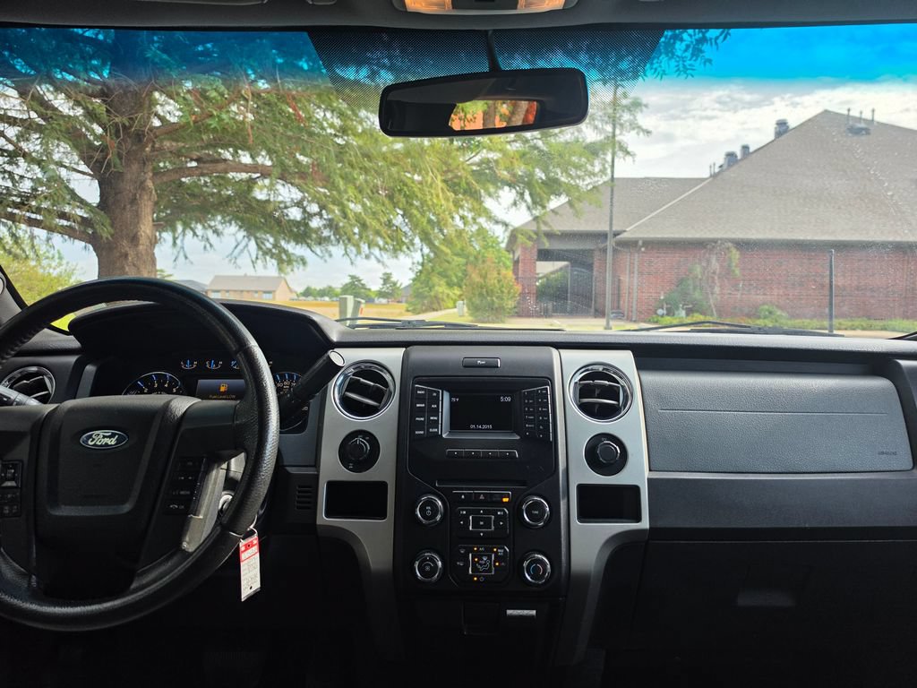 Used 2014 Ford F150 XLT w/ XLT Convenience Package RWD image 17