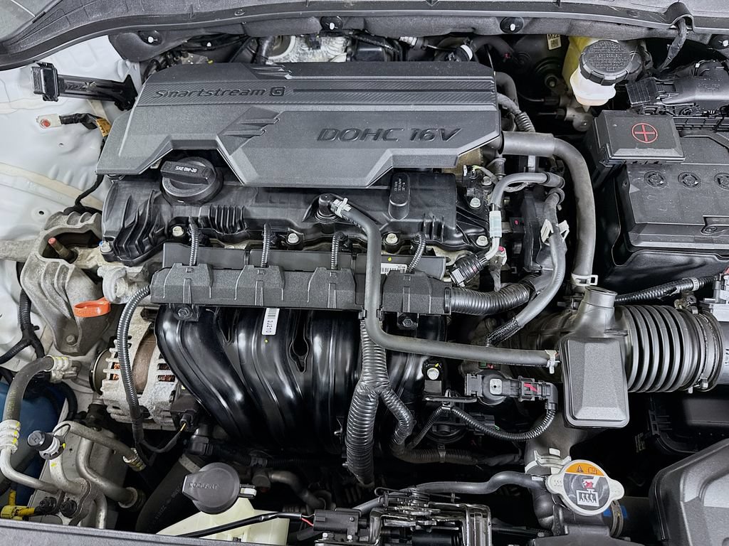 Certified 2023 Hyundai Kona SE w/ Cargo Package FWD image 31