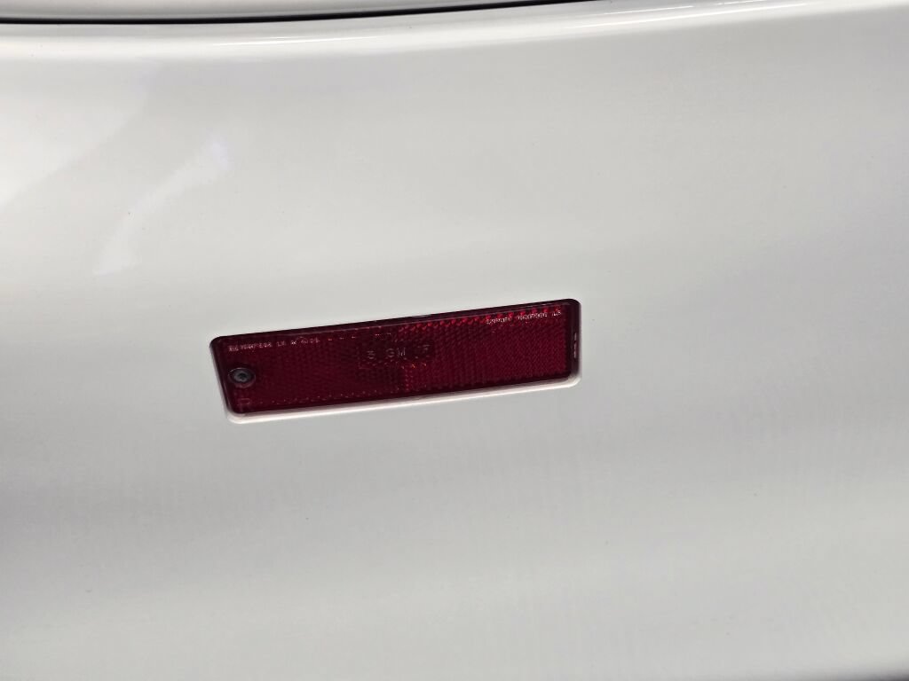Used 1993 Chevrolet Camaro Z28 RWD image 31