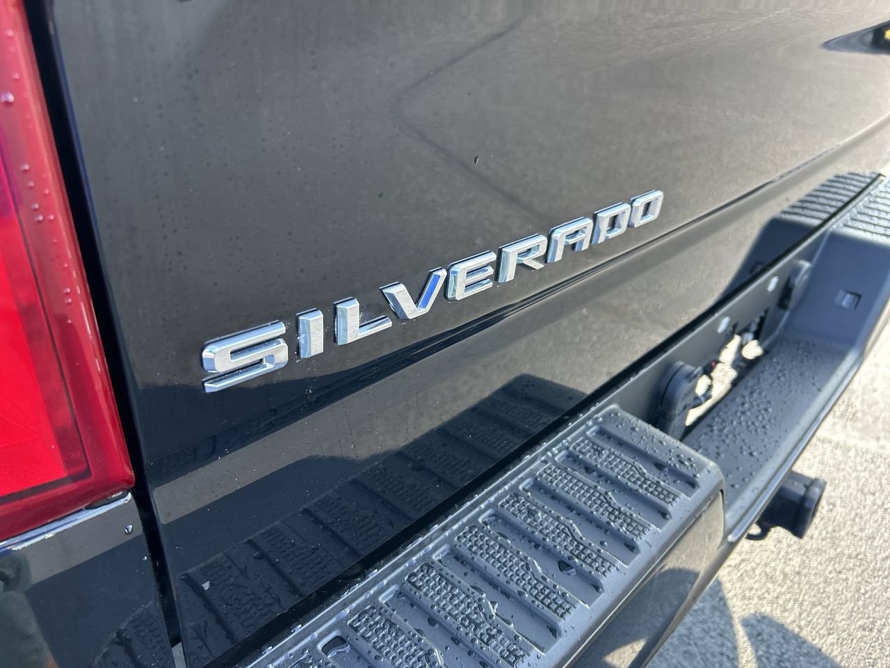 Used 2019 Chevrolet Silverado 1500 LT Trail Boss AWD/4WD image 11
