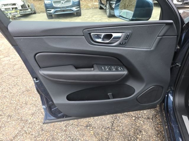 Certified 2023 Volvo XC60 B5 Plus w/ Climate Package image 25