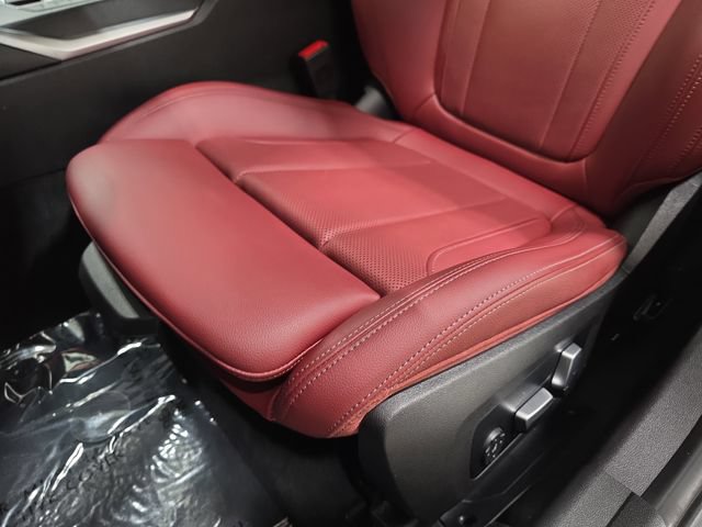 Certified 2023 BMW 330i xDrive Sedan w/ Driving Assistance Package AWD/4WD image 25