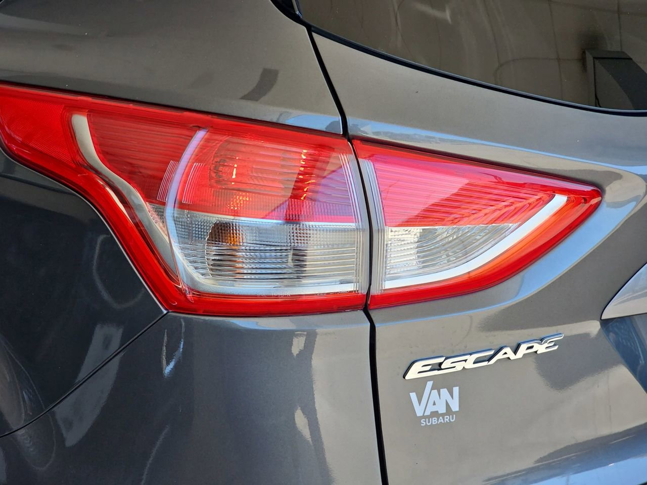 Used 2014 Ford Escape SE AWD/4WD image 39