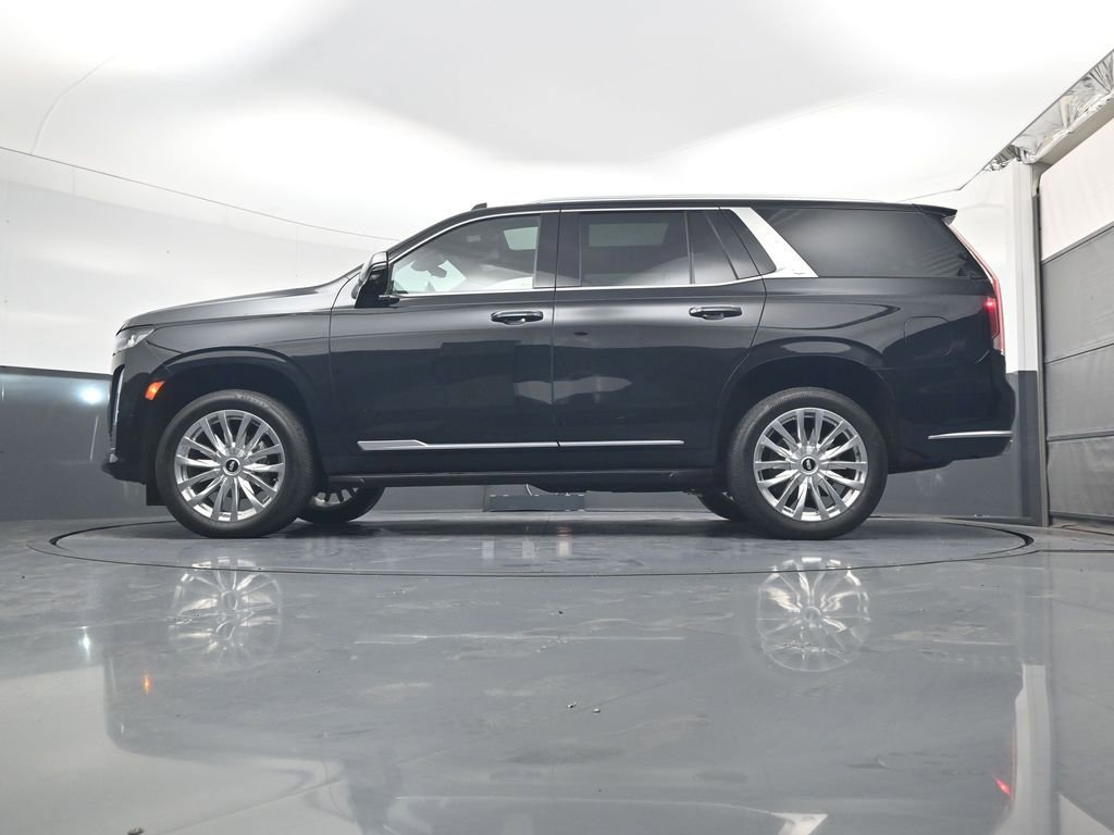 Used 2024 Cadillac Escalade Premium Luxury image 22