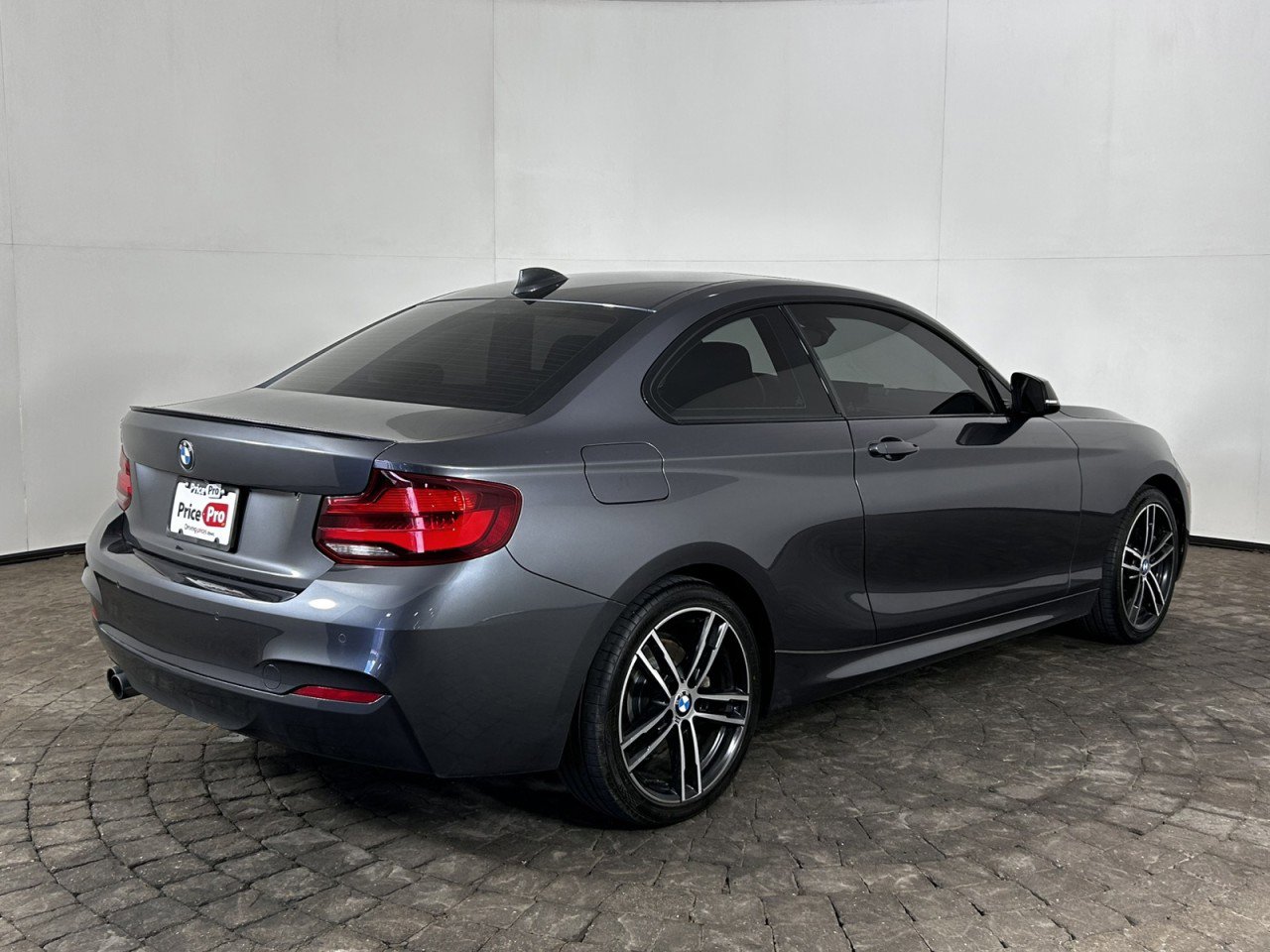 Used 2020 BMW 230i xDrive Coupe w/ M Sport Package AWD/4WD image 9