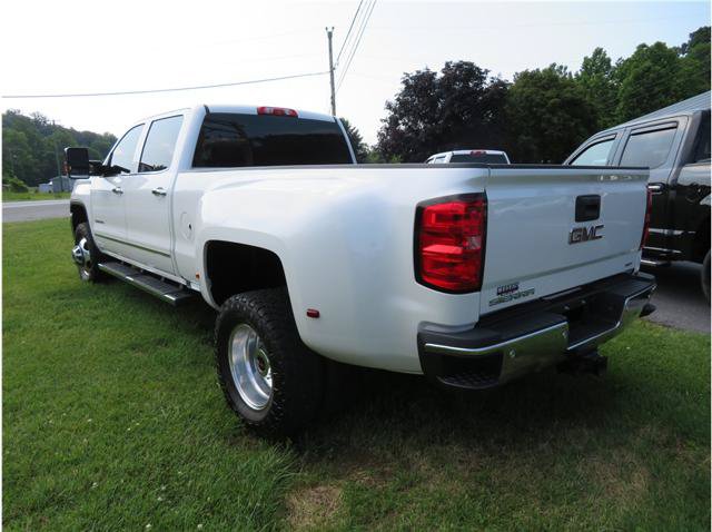 Used 2019 GMC Sierra 3500 SLT w/ Driver Alert Package AWD/4WD image 17