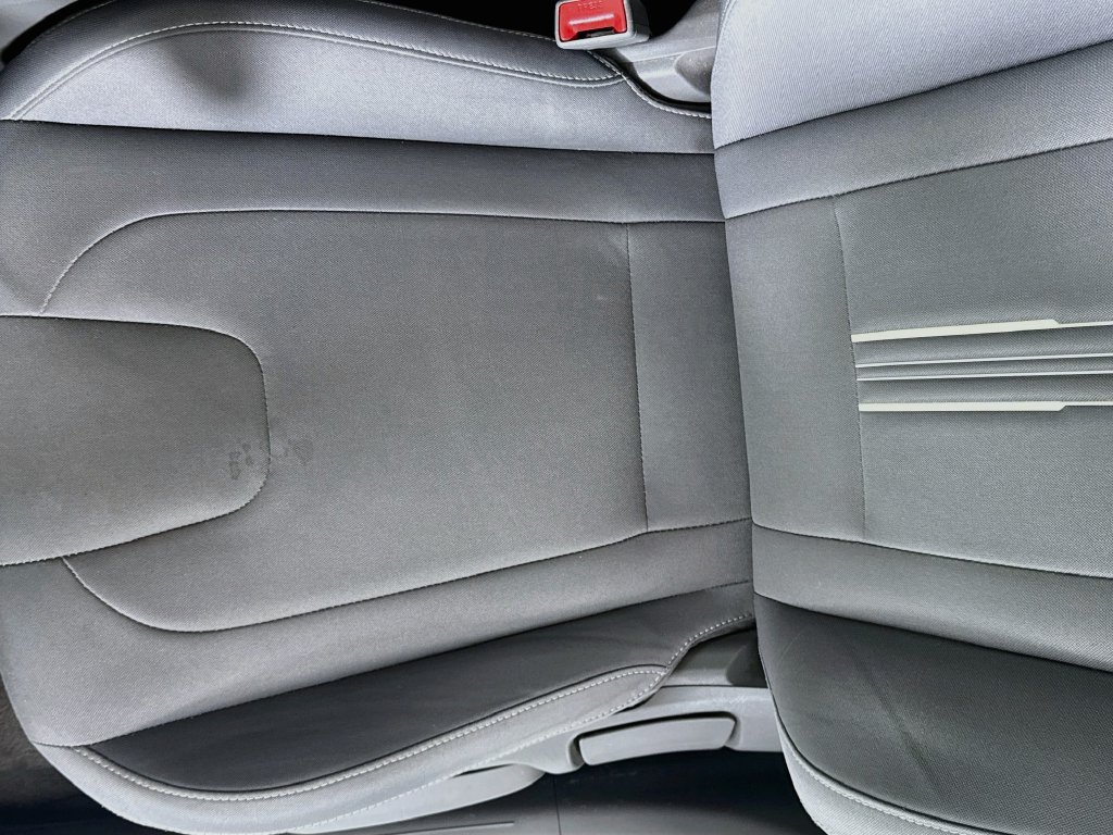 Used 2023 Hyundai Elantra SEL w/ Convenience Package FWD image 20