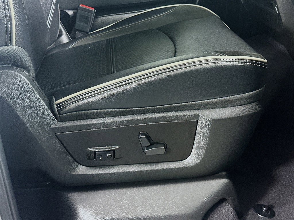 Used 2024 RAM 2500 Laramie image 23