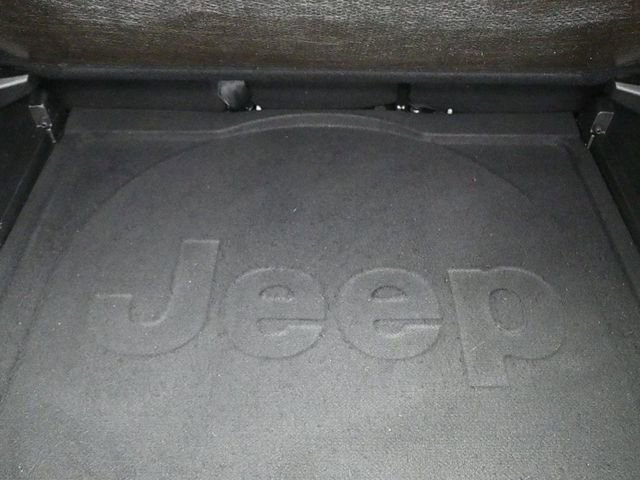 Used 2020 Jeep Renegade Altitude AWD/4WD image 38