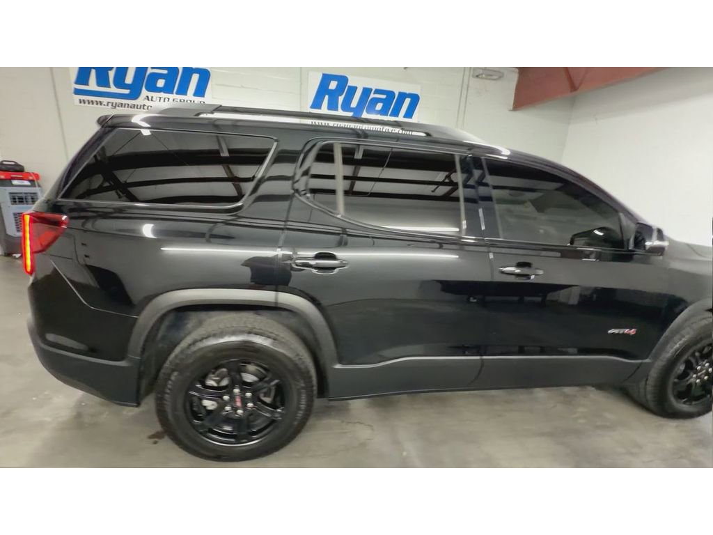 Used 2022 GMC Acadia AT4 w/ Technology Package image 9
