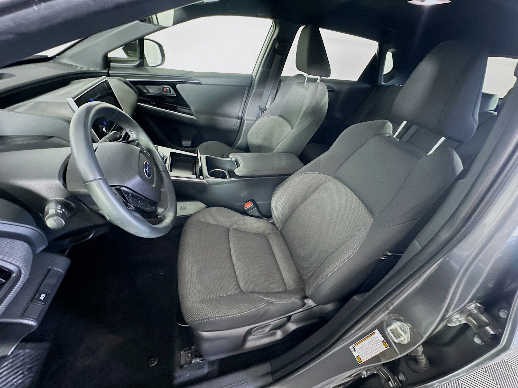 Used 2023 Subaru Solterra AWD image 13