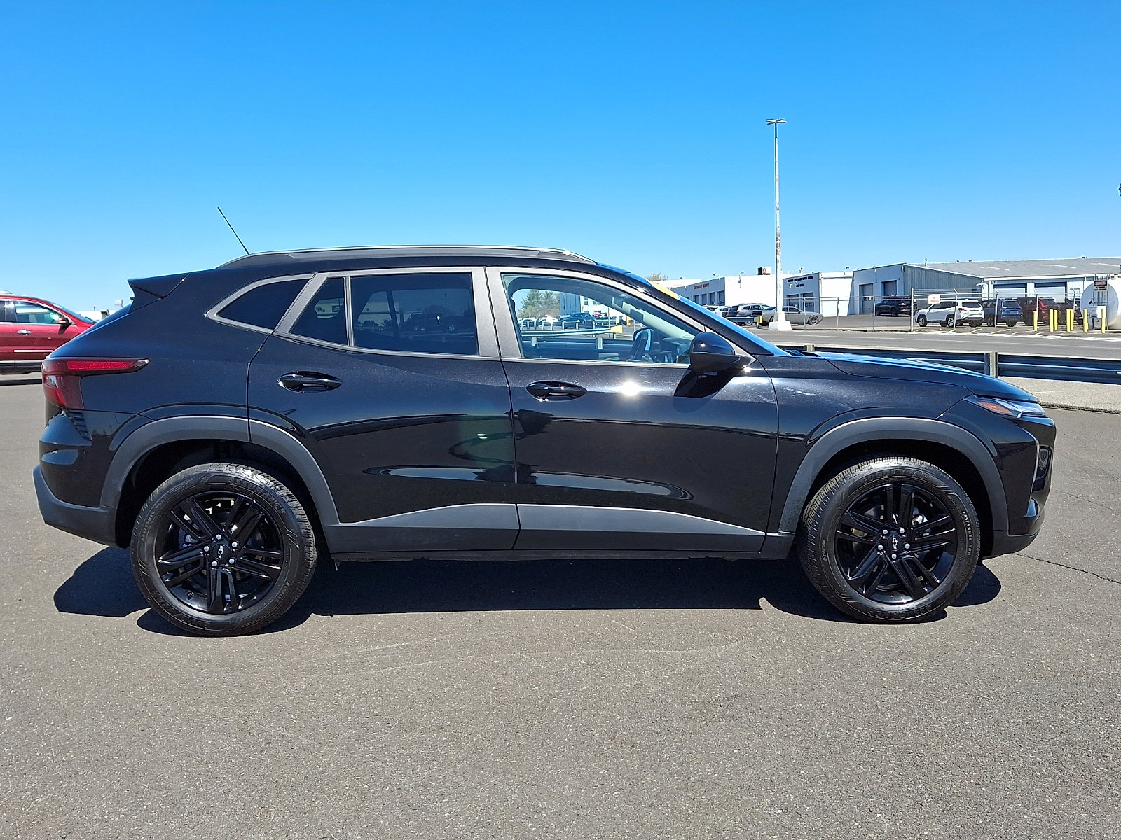 Certified 2024 Chevrolet Trax ACTIV w/ Driver Confidence Package image 7