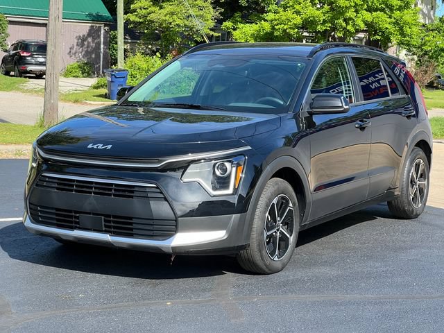 Used 2024 Kia Niro EX FWD image 40