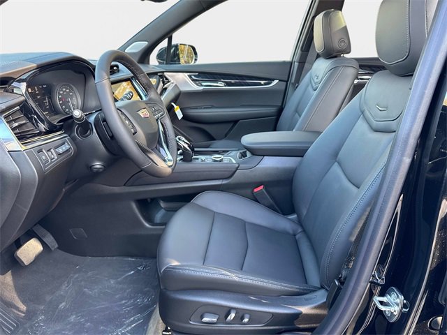 New 2025 Cadillac XT6 Premium Luxury w/ Technology Package image 17