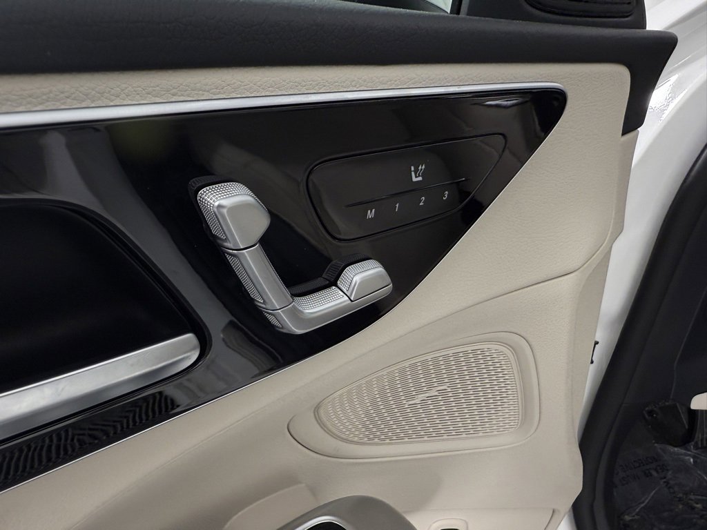 Certified 2024 Mercedes-Benz C 300 4MATIC Sedan image 15