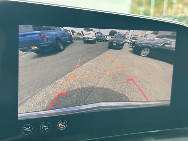 Certified 2024 Cadillac Lyriq Tech RWD image 21