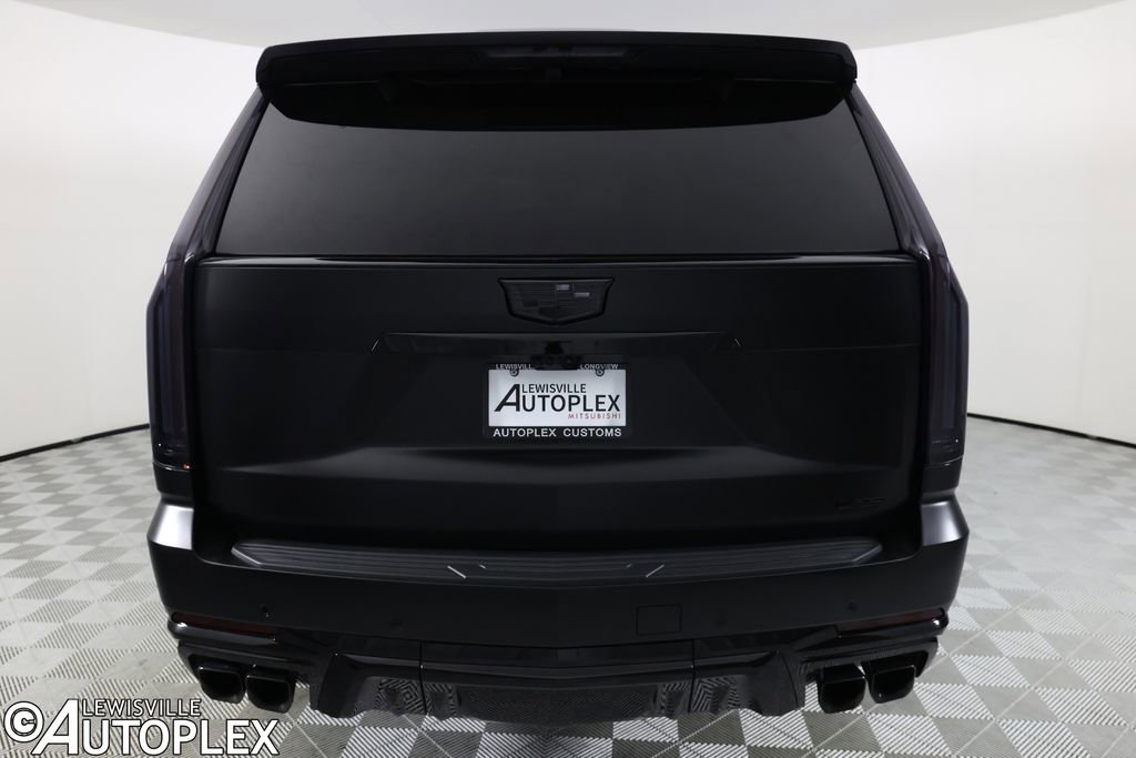 Used 2026 Cadillac Escalade V w/ LPO, ONYX Package image 6