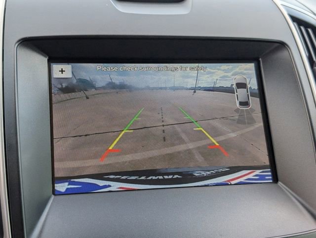 Used 2019 Ford Edge SEL image 16