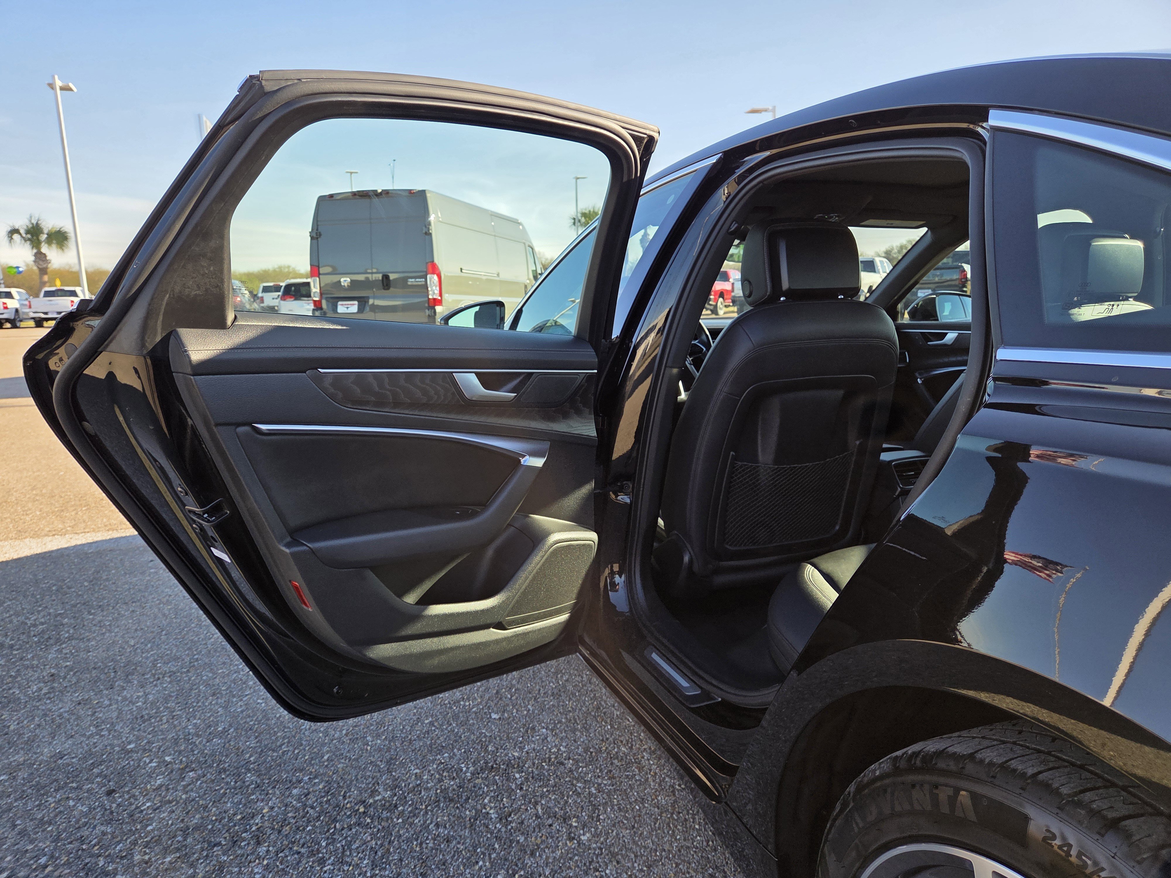 Used 2023 Audi A6 2.0T Premium image 13