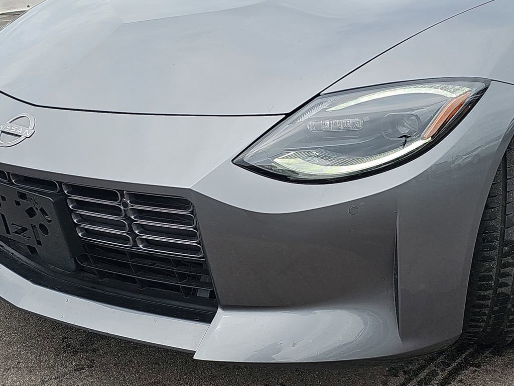 Used 2025 Nissan Z Performance w/ Floor Mat Package RWD image 32