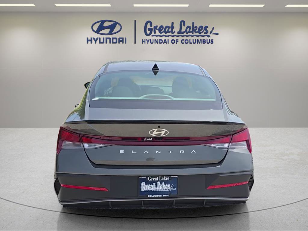 New 2026 Hyundai Elantra Sport FWD image 4