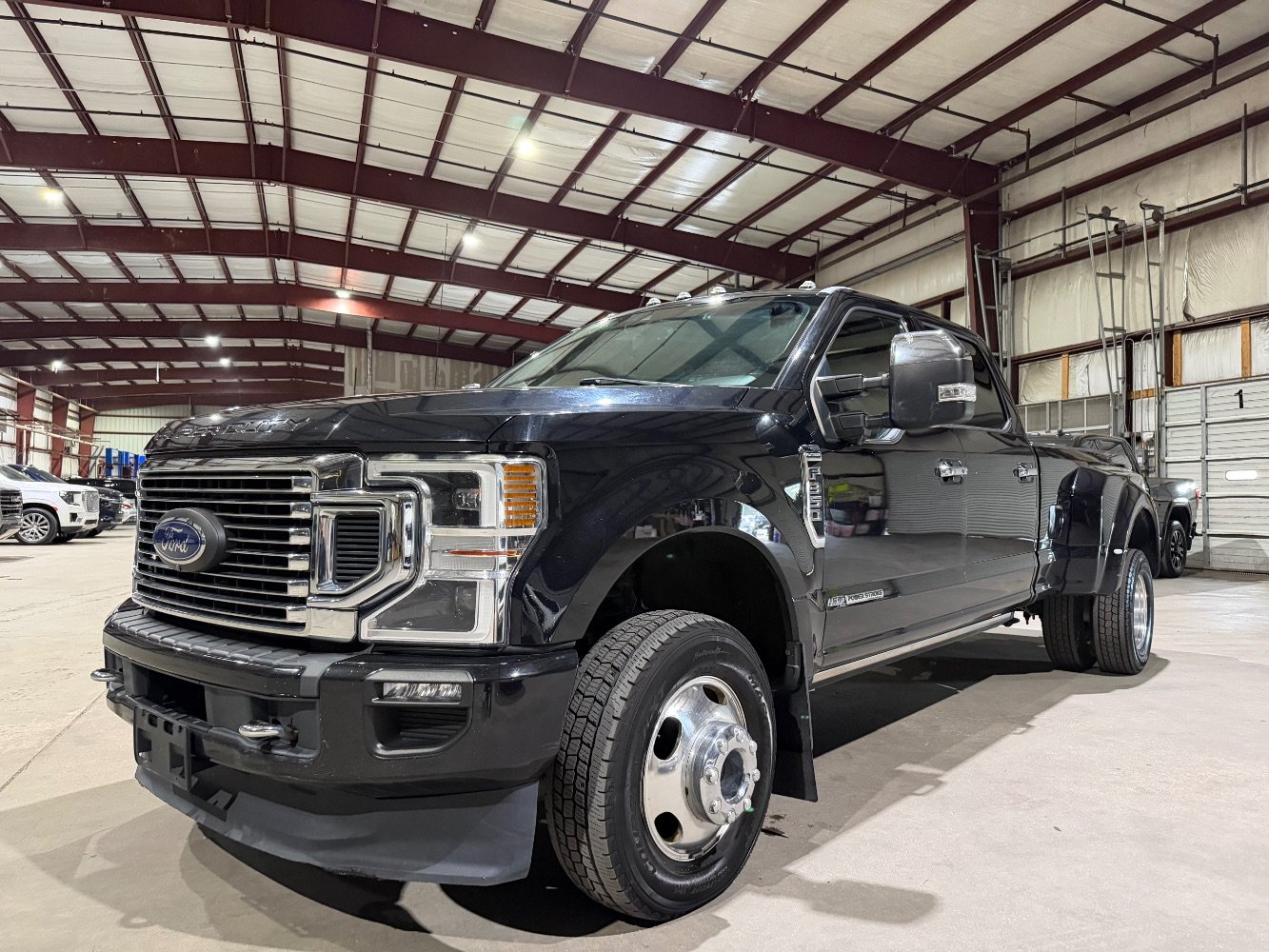 Used 2020 Ford F350 Platinum AWD/4WD image 9