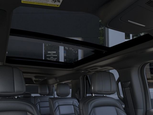 New 2026 Lincoln Navigator L Reserve AWD/4WD image 22