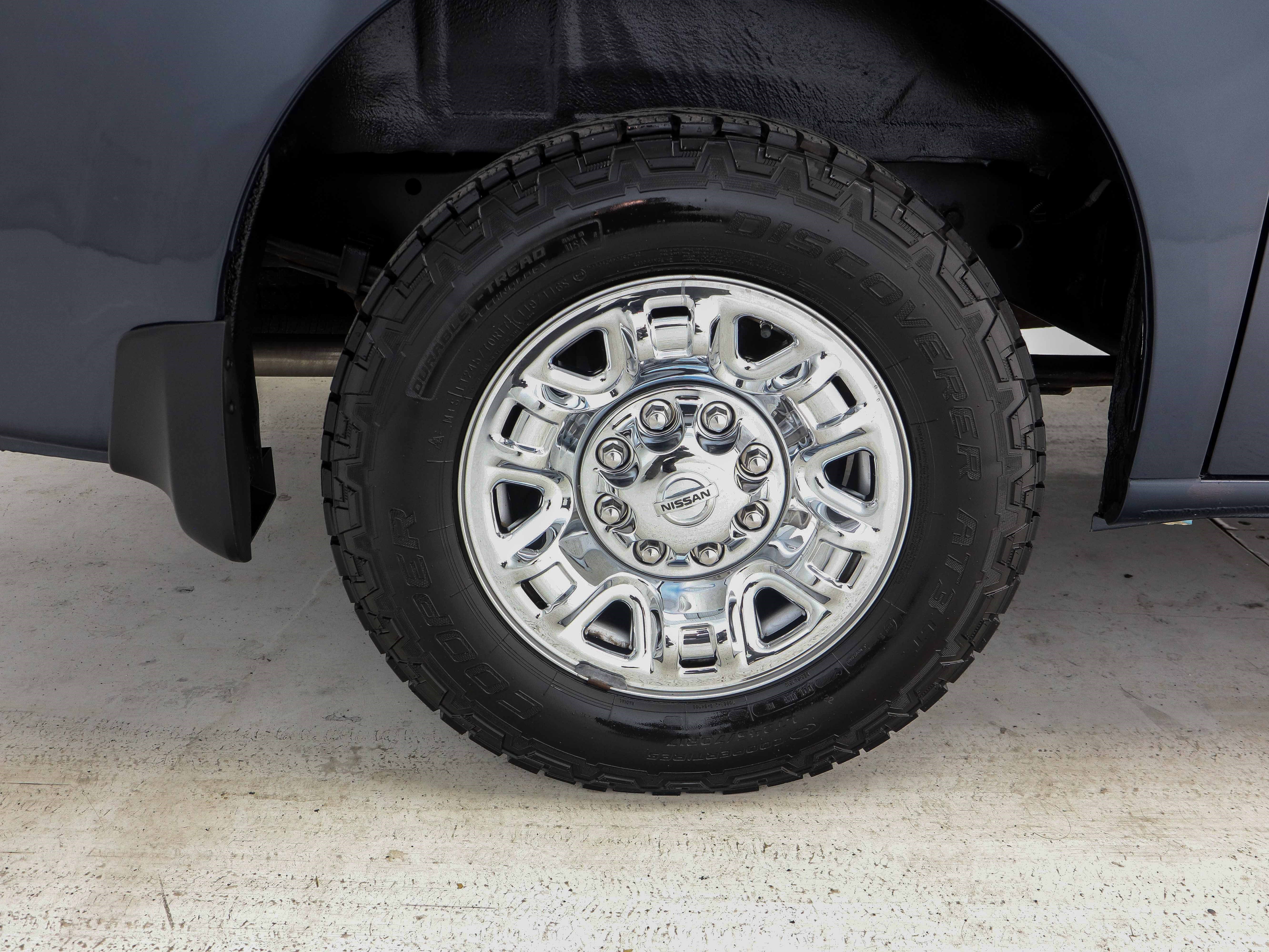 Used 2018 Nissan NV 3500 SV w/ Navigation Package image 28