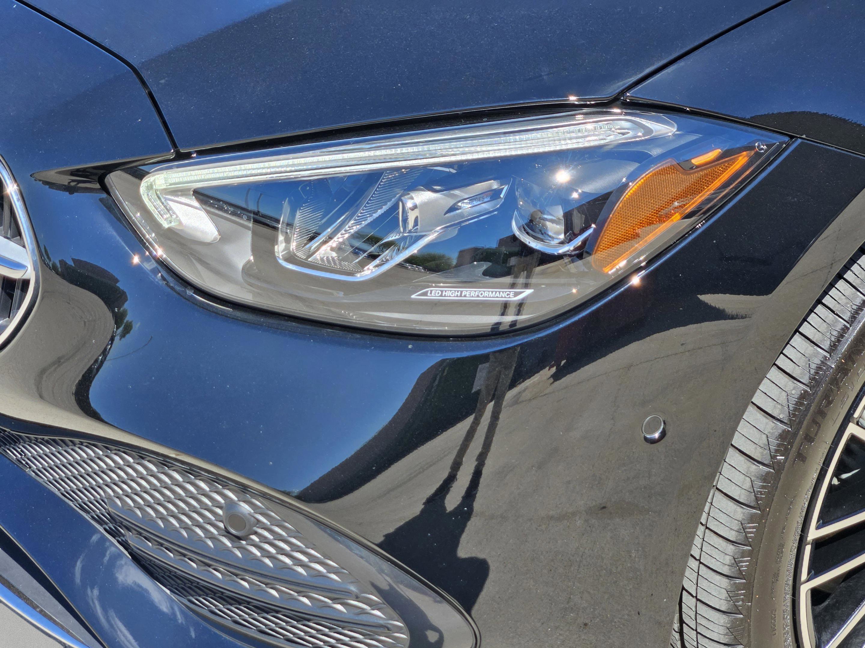 Certified 2026 Mercedes-Benz C 300 4MATIC Sedan image 7