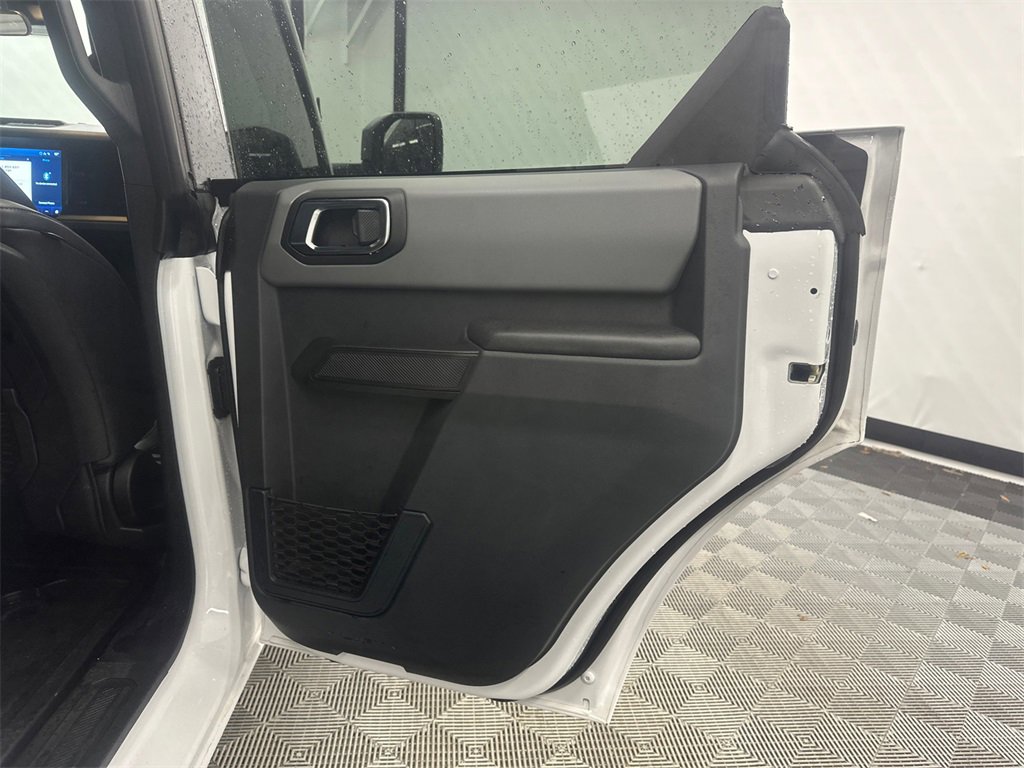 Used 2024 Ford Bronco Big Bend image 17