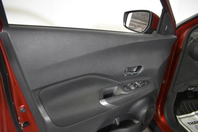 Certified 2023 Nissan Kicks SV FWD image 7