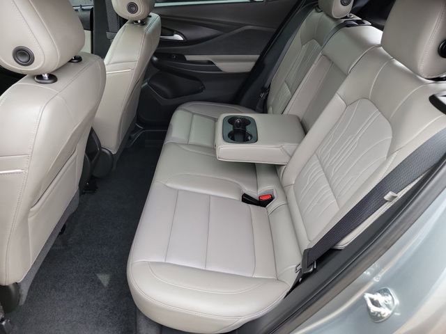 Used 2025 Buick Envista Avenir FWD image 27