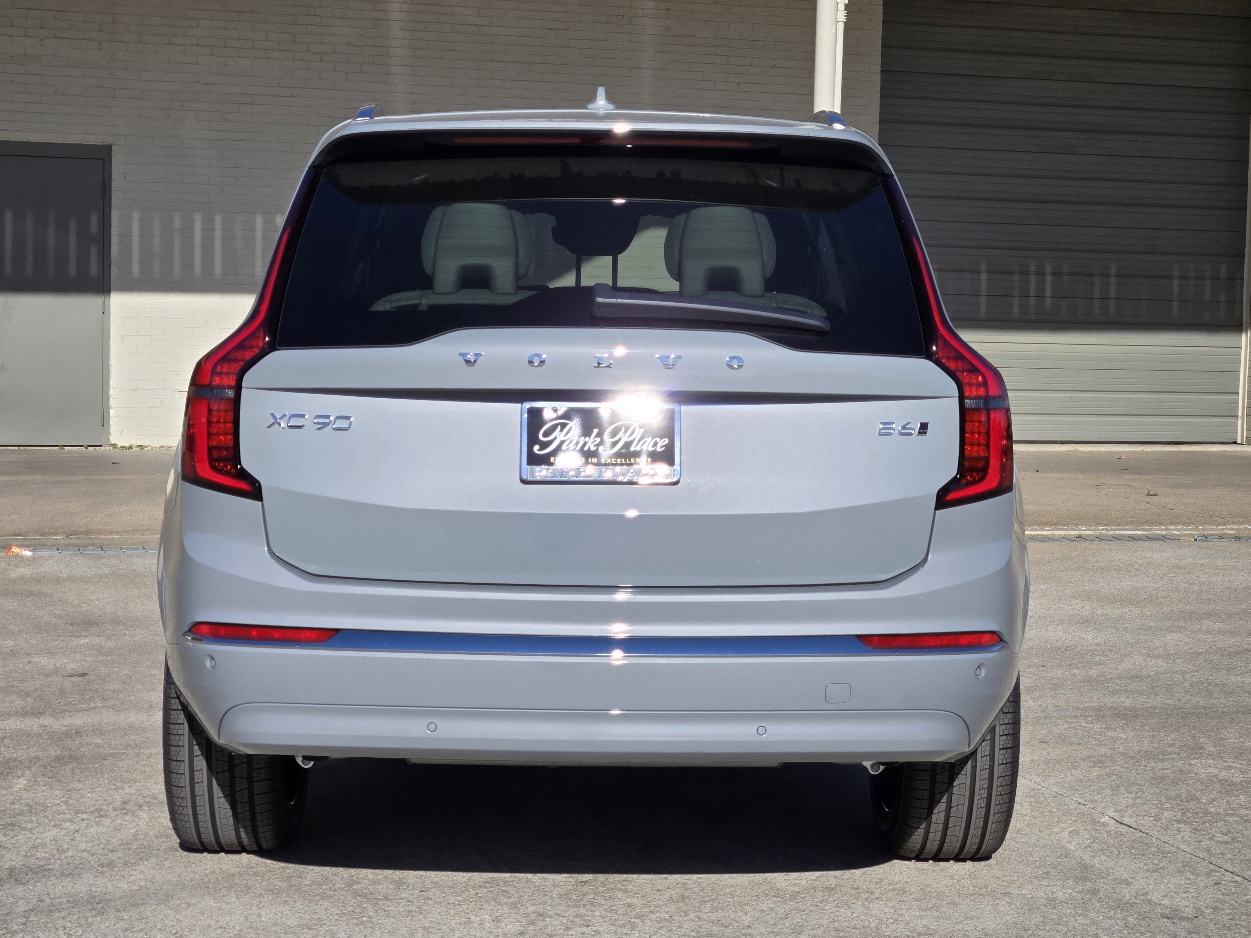 New 2026 Volvo XC90 B6 Ultra image 8