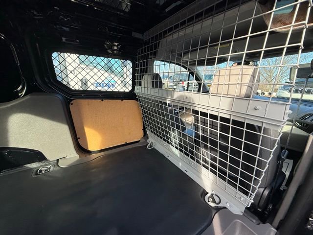 Used 2020 Ford Transit Connect XLT image 9