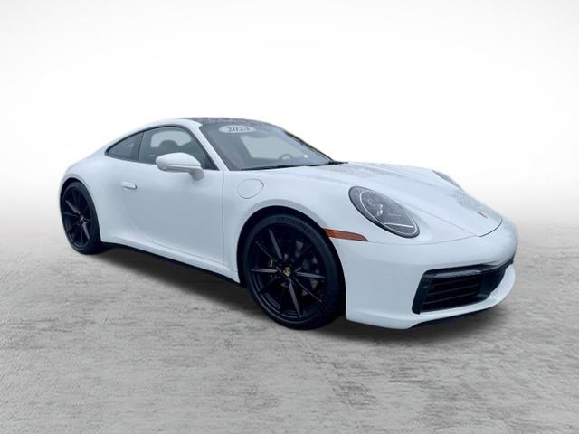 Used 2024 Porsche 911 Carrera 4 image 3