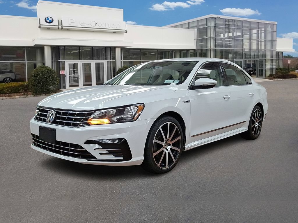 Used 2017 Volkswagen Passat 1.8T R-Line