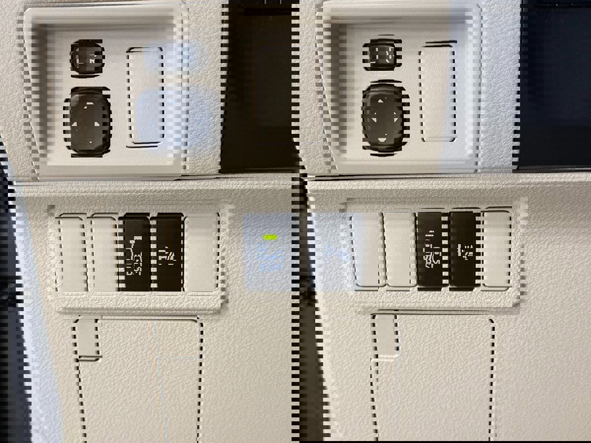 Used 2014 Lexus ES 350 image 19