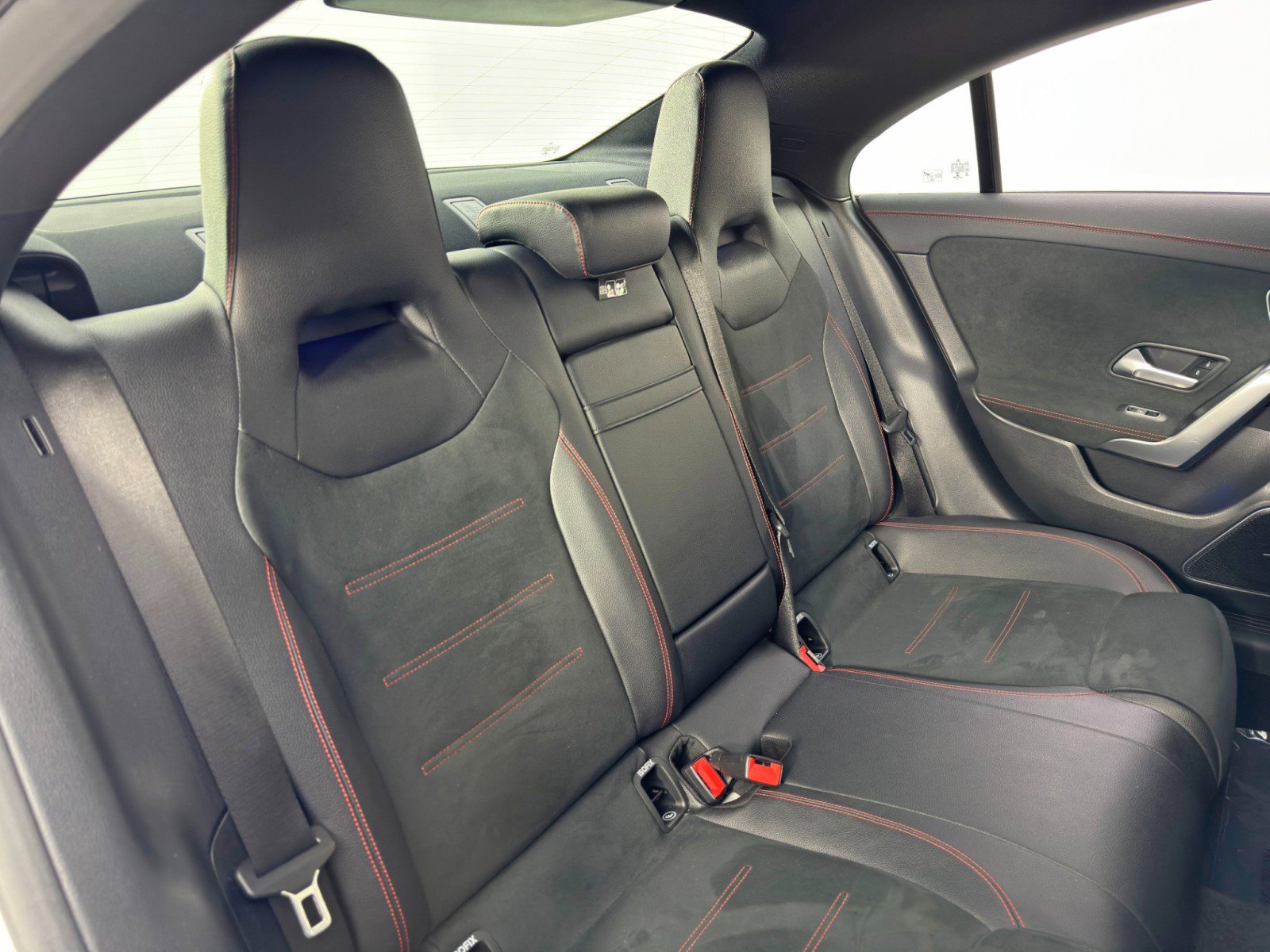 Used 2020 Mercedes-Benz CLA 250 image 41