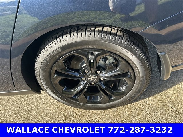 Used 2025 Honda Accord SE image 10