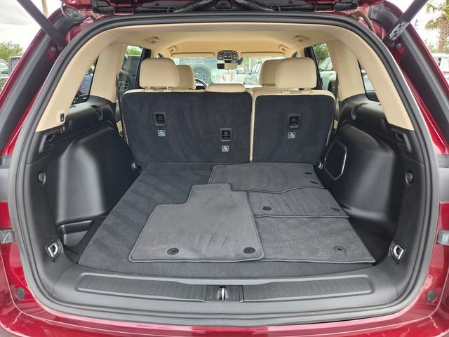 Certified 2022 Jeep Grand Cherokee Limited w/ Luxury Tech Group II image 15