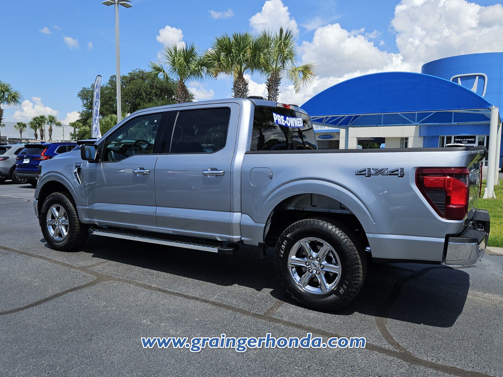 Used 2025 Ford F150 XLT w/ Equipment Group 301A Standard AWD/4WD image 3